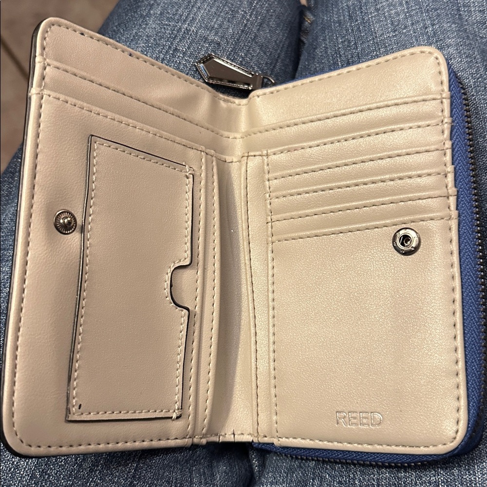 NWOT Reed wallet - Picture 3 of 4